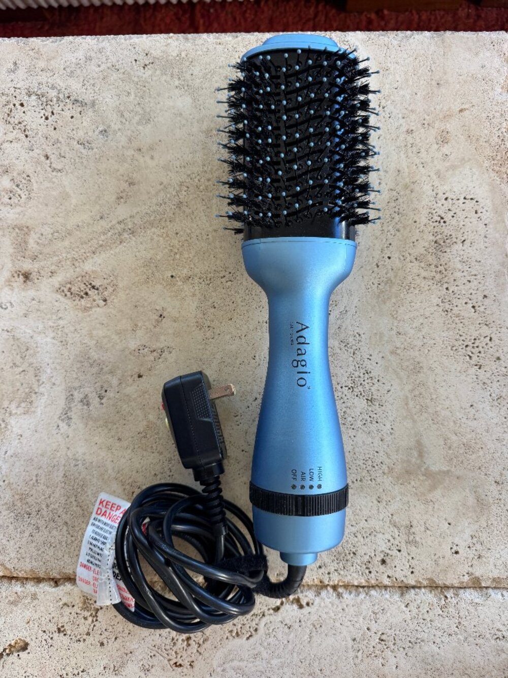 Adagio 3 Inch Professional Blowout Brush